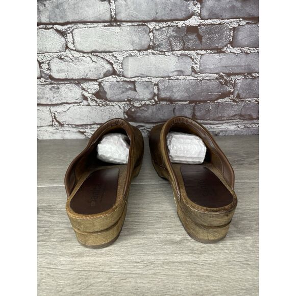 Sanita Brown Nubuck Leather Round Clogs Wooden Heel Shoes Women Sz 40EU/9.5M US - Picture 5 of 16